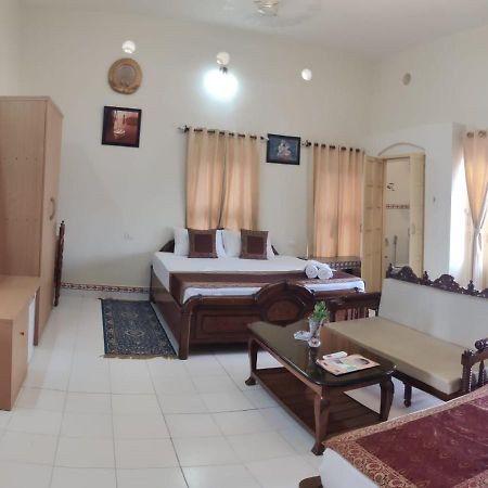 Shiva Ganges View Guest House Varanasi Eksteriør billede