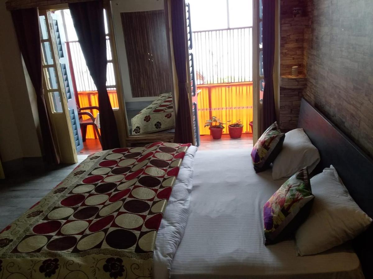 Shiva Ganges View Guest House Varanasi Eksteriør billede