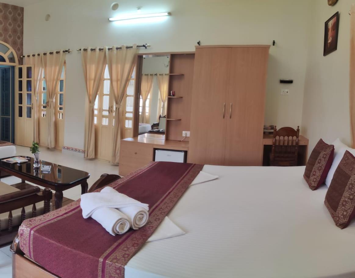 Shiva Ganges View Guest House Varanasi Eksteriør billede