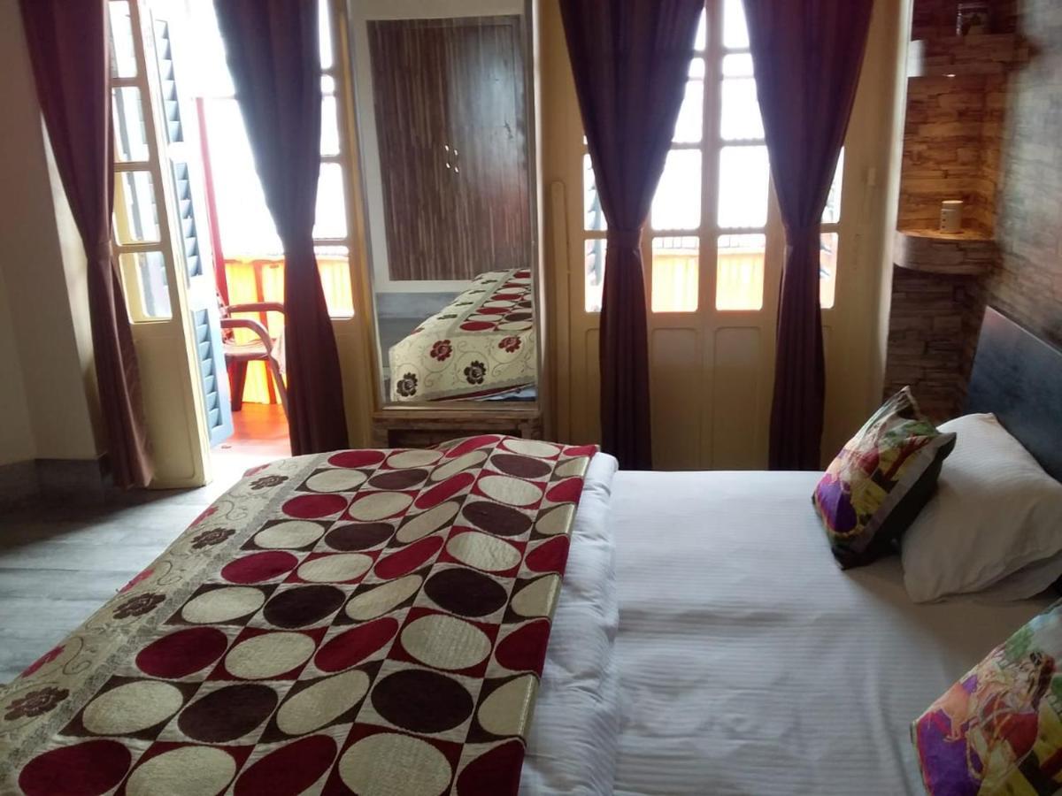 Shiva Ganges View Guest House Varanasi Eksteriør billede