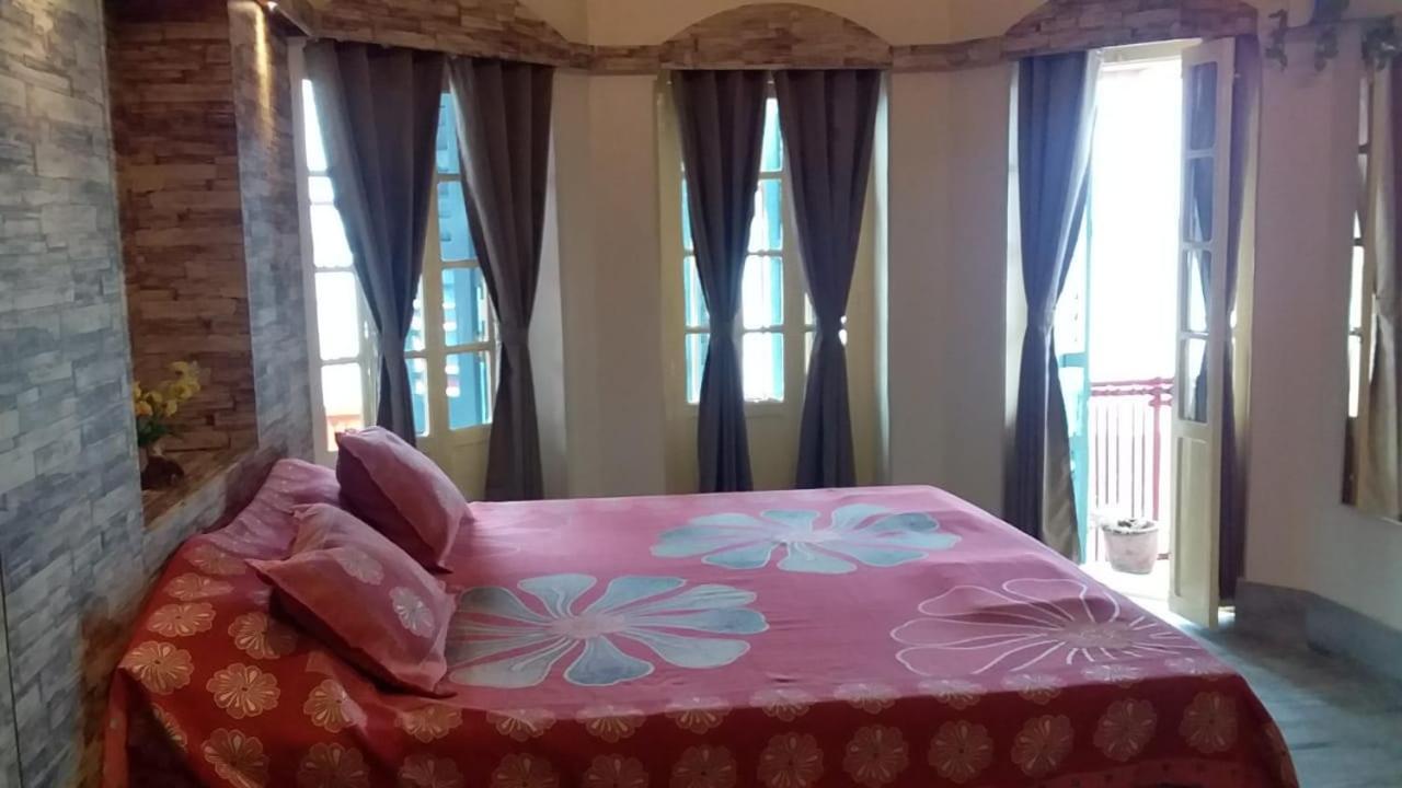 Shiva Ganges View Guest House Varanasi Eksteriør billede